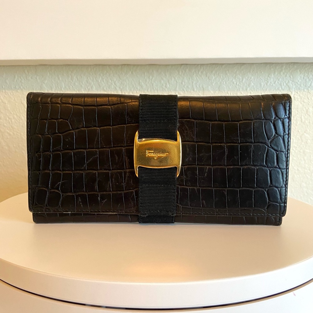 Salvatore Ferragamo Vintage Crocodile Embossed Leather Continental Wallet